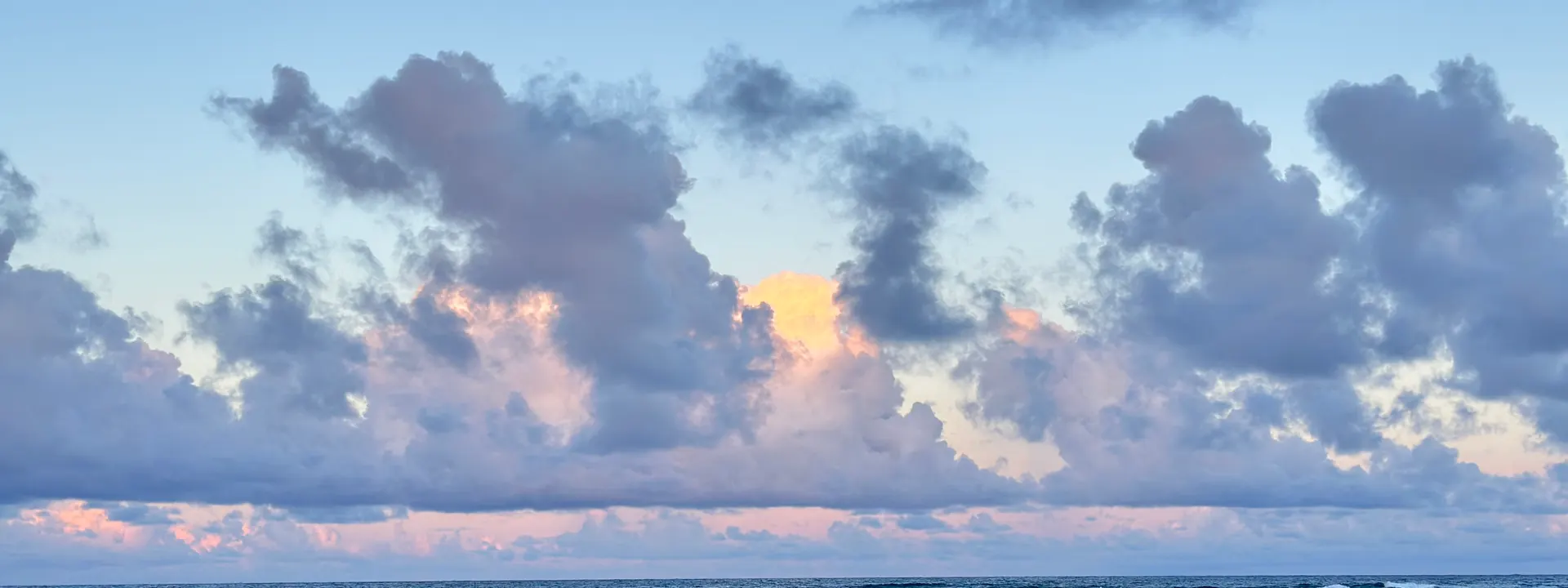 Decorative header - sea